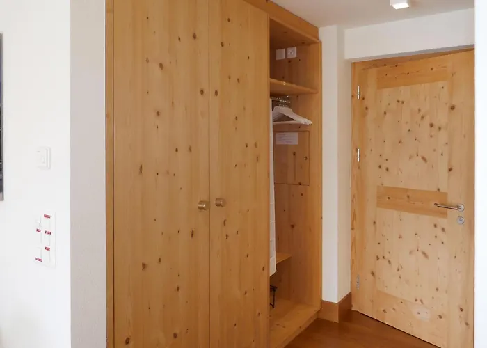 Lägenhet Chesa San Bastiaun B5 By Interhome Samedan